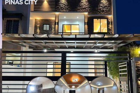 5 Bedroom House for sale in BF Resort Village, Talon Dos, Metro Manila