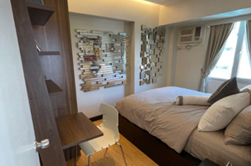 1 Bedroom Condo for sale in New Alabang Village, Metro Manila