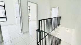 4 Bedroom House for sale in Jenjarom, Selangor