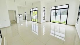 4 Bedroom House for sale in Jenjarom, Selangor