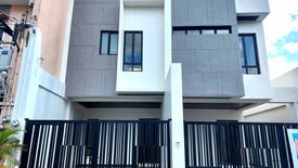 3 Bedroom Townhouse for sale in Tandang Sora, Metro Manila