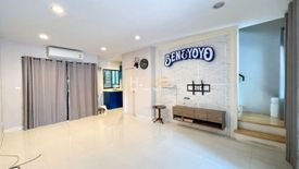 3 Bedroom Townhouse for sale in Baan Klang Muang Kalpapruek, Bang Wa, Bangkok