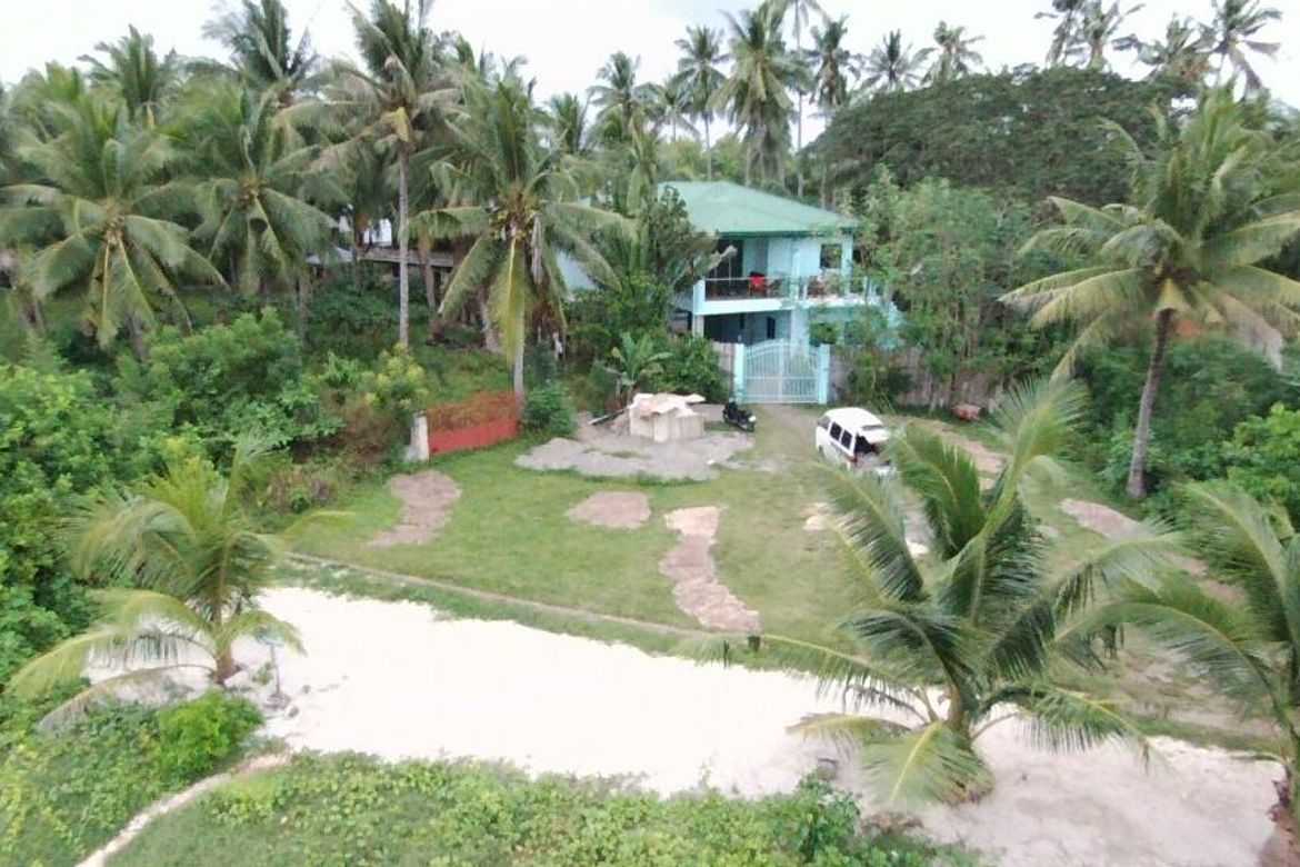 7 BR Beachfront House & Lot for sale in Danao, Panglao, Bohol 📌 House for sale in Bohol Dot