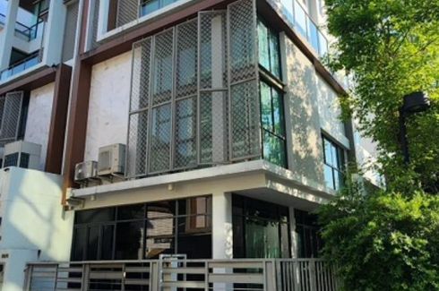 7 Bedroom House for Sale or Rent in Chong Nonsi, Bangkok