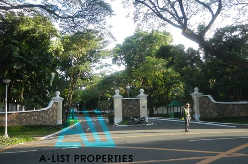 5 Bedroom House for sale in Forbes Park North, Metro Manila near MRT-3 Buendia