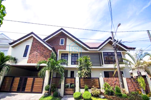 6 Bedroom House for Sale or Rent in Talon Dos, Metro Manila