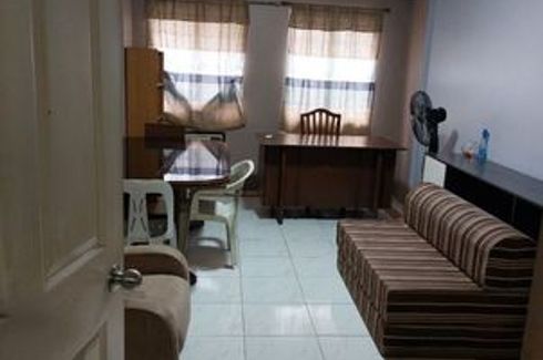 4 Bedroom Townhouse for rent in Malate, Metro Manila near LRT-1 Vito Cruz