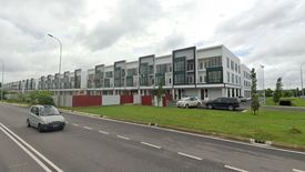 Commercial for rent in Taman Setia Indah, Johor