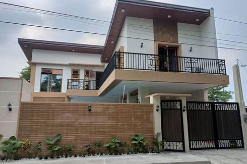 7 Bedroom Commercial for sale in Batong Malake, Laguna