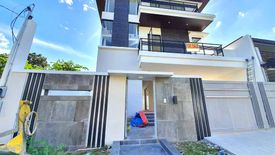 5 Bedroom Townhouse for sale in Commonwealth, Metro Manila