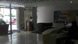 Condo for sale in San Lorenzo, Metro Manila