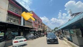 Hotel dan resor dijual dengan 24 kamar tidur di Lubuk Baja Kota, Kepulauan Riau