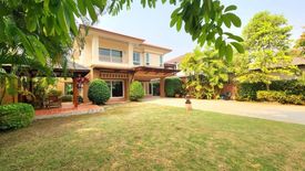 4 Bedroom House for sale in Wat Ket, Chiang Mai