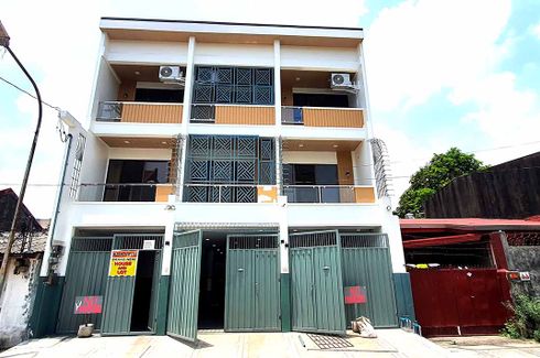 34 Bedroom House for sale in Socorro, Metro Manila near LRT-2 Araneta Center-Cubao