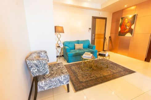 3 Bedroom Condo for sale in EIGHT FORBESTOWN ROAD, Bagong Tanyag, Metro Manila