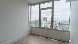 2 Bedroom Condo for sale in Urdaneta, Metro Manila near MRT-3 Ayala