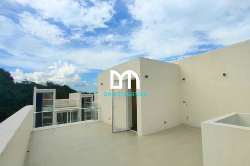 5 Bedroom Townhouse for rent in Matandang Balara, Metro Manila