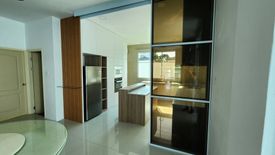 4 Bedroom House for sale in Kerling, Selangor