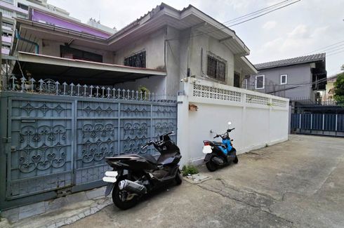 3 Bedroom House for sale in Hiran Ruchi, Bangkok near BTS Prajadhipok