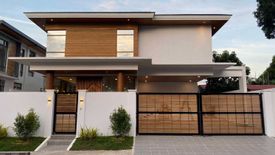 5 Bedroom Townhouse for sale in Fairview, Metro Manila