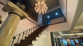 5 Bedroom House for sale in New Alabang Village, Metro Manila