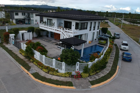 5 Bedroom Villa for sale in Quipot, Batangas