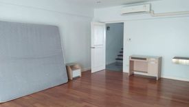 4 Bedroom House for rent in Khlong Tan, Bangkok near BTS Phrom Phong