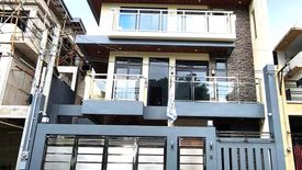 5 Bedroom Townhouse for sale in Barangay 42, Metro Manila near LRT-1 R. Papa