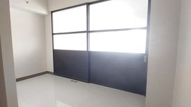 1 Bedroom Condo for sale in San Antonio Residence, Urdaneta, Metro Manila near MRT-3 Ayala