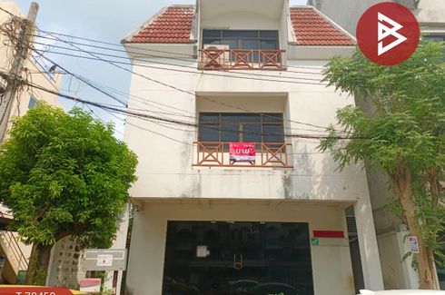Commercial for sale in Lat Yao, Bangkok