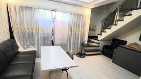 3 Bedroom Townhouse for sale in Pulang Lupa Uno, Metro Manila