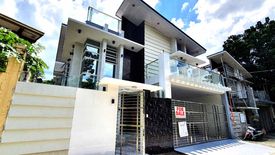 5 Bedroom Townhouse for sale in Commonwealth, Metro Manila