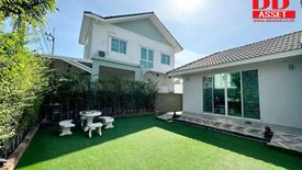 3 Bedroom House for sale in Tha Kham, Bangkok