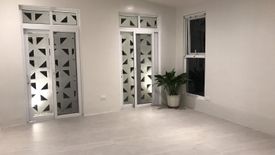 6 Bedroom House for sale in Barangay 201, Metro Manila