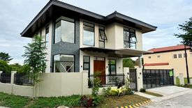 4 Bedroom House for sale in Almanza Dos, Metro Manila