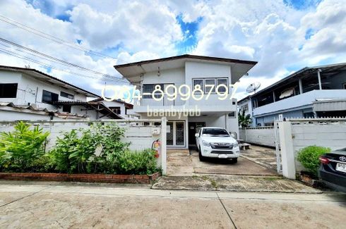 2 Bedroom House for sale in Bang Sue, Bangkok near MRT Tao Poon