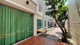 3 Bedroom House for rent in Khlong Toei, Bangkok