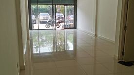 1 Bedroom Commercial for sale in B-Avenue Watcharapol, O Ngoen, Bangkok