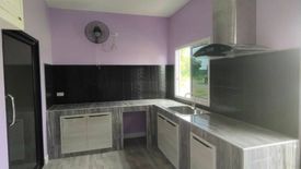 3 Bedroom House for sale in Phrong Maduea, Nakhon Pathom