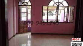 2 Bedroom Townhouse for sale in Prachathipat, Pathum Thani