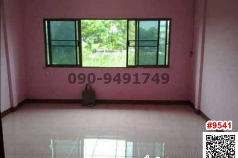 2 Bedroom Townhouse for sale in Prachathipat, Pathum Thani