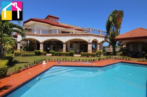 9 Bedroom Villa for sale in Jubay, Cebu