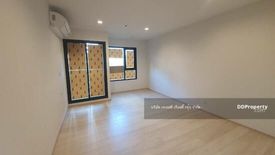 1 Bedroom Condo for sale in Maha Phruettharam, Bangkok near MRT Sam Yan