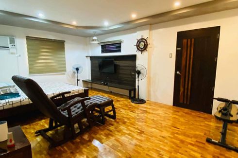 3 Bedroom House for sale in Don Galo, Metro Manila