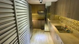 2 Bedroom Condo for rent in Bangkal, Metro Manila near MRT-3 Magallanes