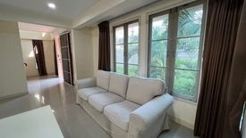 3 Bedroom House for rent in Khlong Tan Nuea, Bangkok