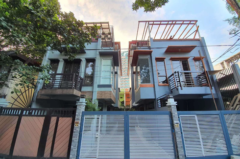 5 Bedroom Townhouse for sale in West Crame, Metro Manila near MRT-3 Santolan