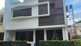 5 Bedroom Townhouse for sale in Corazon de Jesus, Metro Manila near LRT-2 J. Ruiz