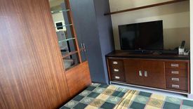 Condo for rent in Olympia, Metro Manila