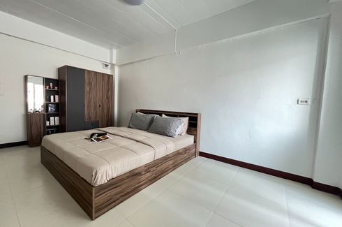 ขายคอนโด 1 ห้องนอน ใน รามอินทรา, คันนายาว ใกล้ MRT สินแพทย์
